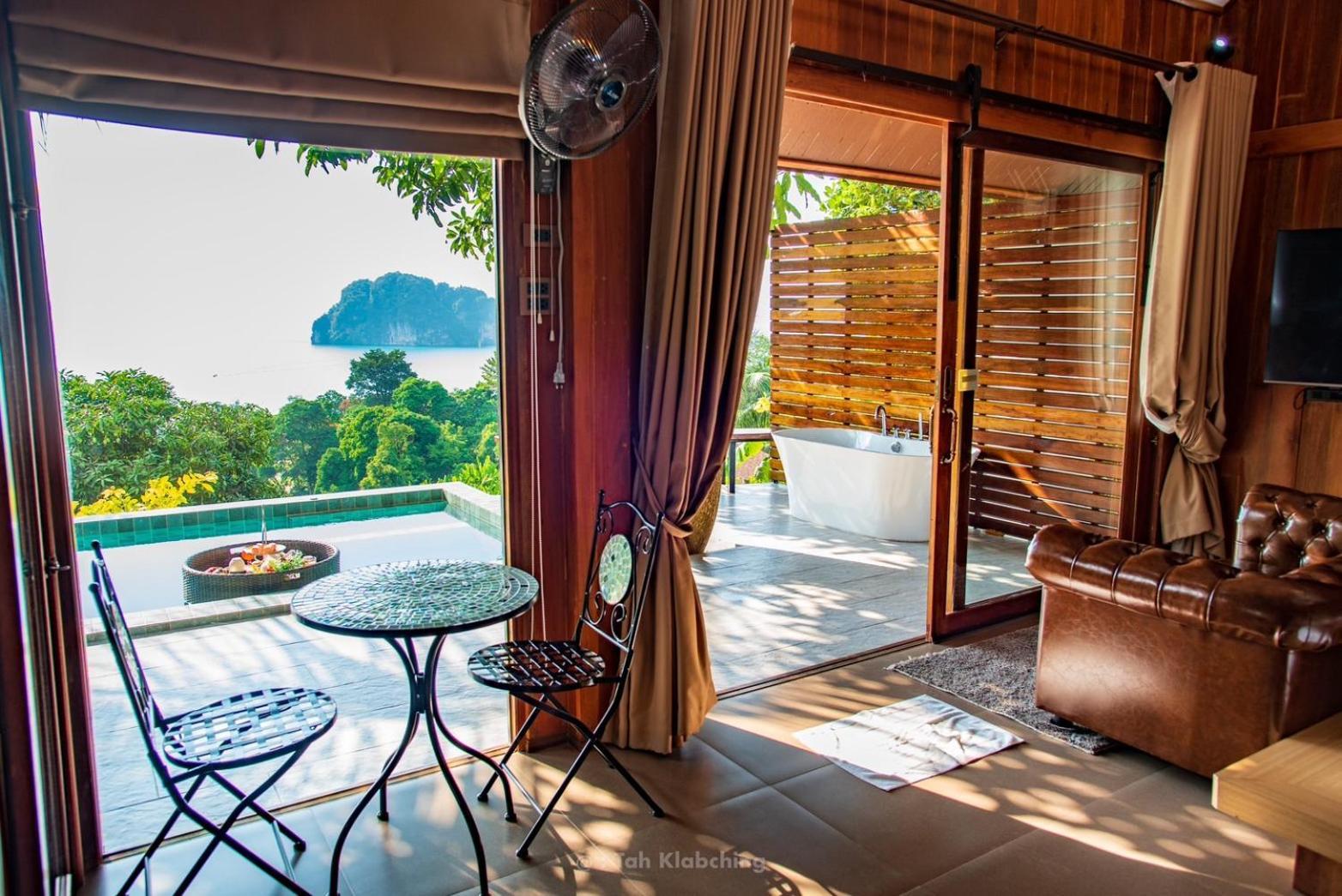 เขาทองพูลวิลล่ากระบี่ Khaotong Pool Villa Krabi Ban Nai Sa Bagian luar foto