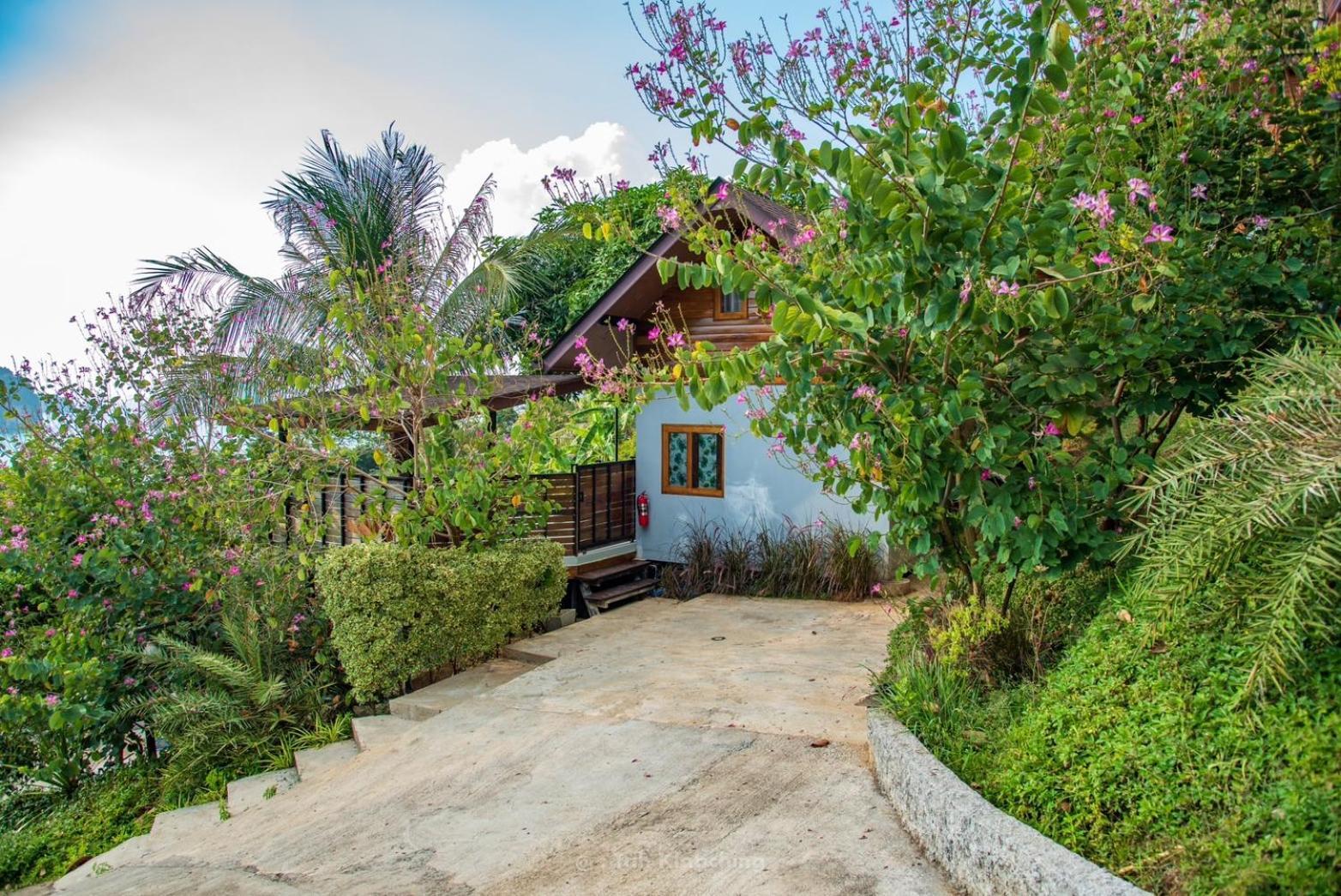 เขาทองพูลวิลล่ากระบี่ Khaotong Pool Villa Krabi Ban Nai Sa Bagian luar foto